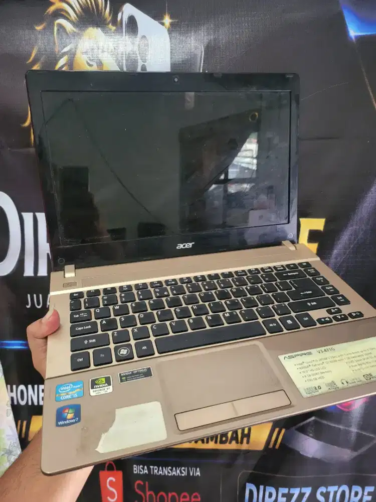 Laptop acer v3 471G core i5