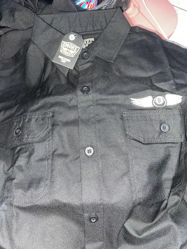 Baju kemeja laki laki
