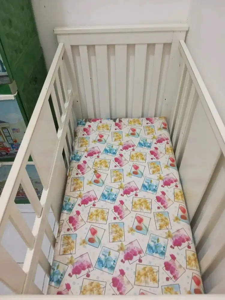 Ranjang Tempat Tidur Bayi Masih Bagus + Kasurnya
