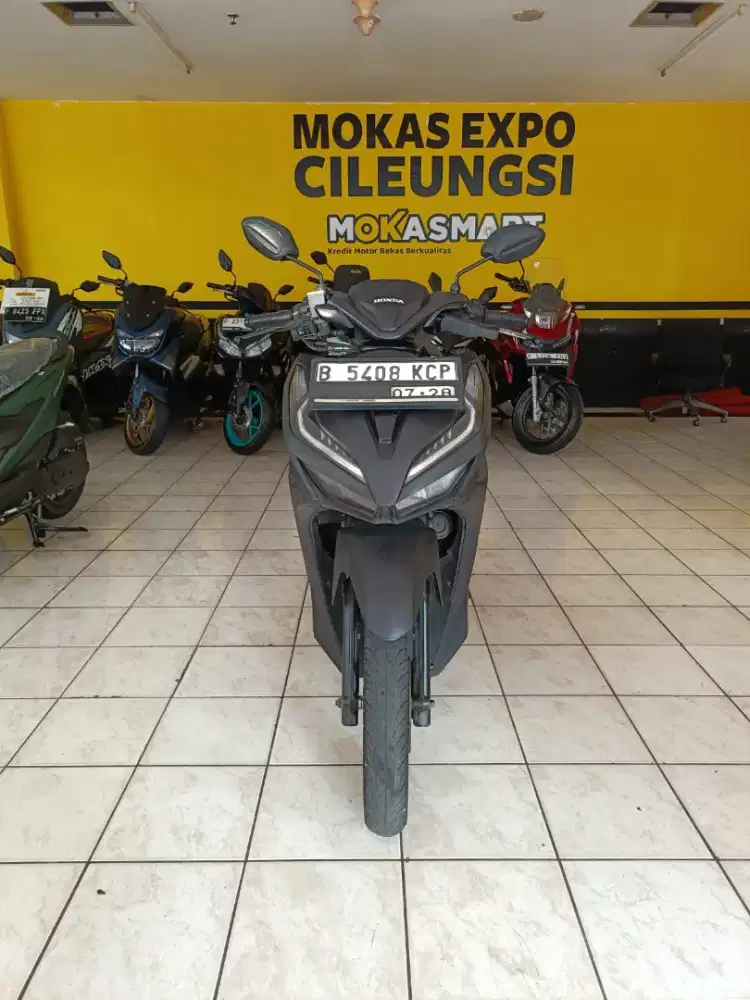 Dijual motor Honda Vario 125 cbs ISS 2023