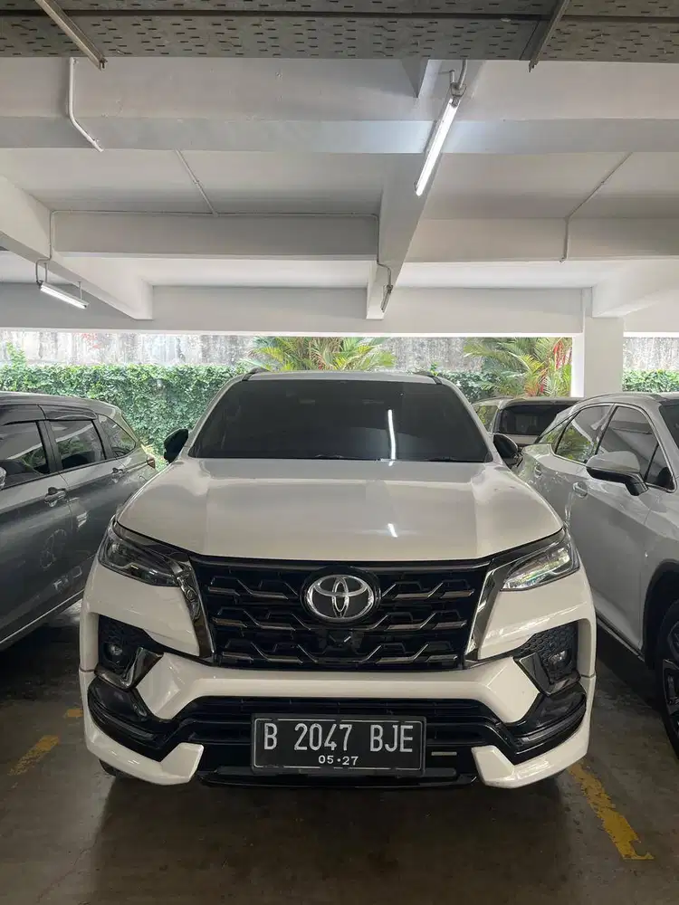TOYOTA FORTUNER VRZ GRS 2022 White Putih BU Diesel 2021 Fortuner 2023