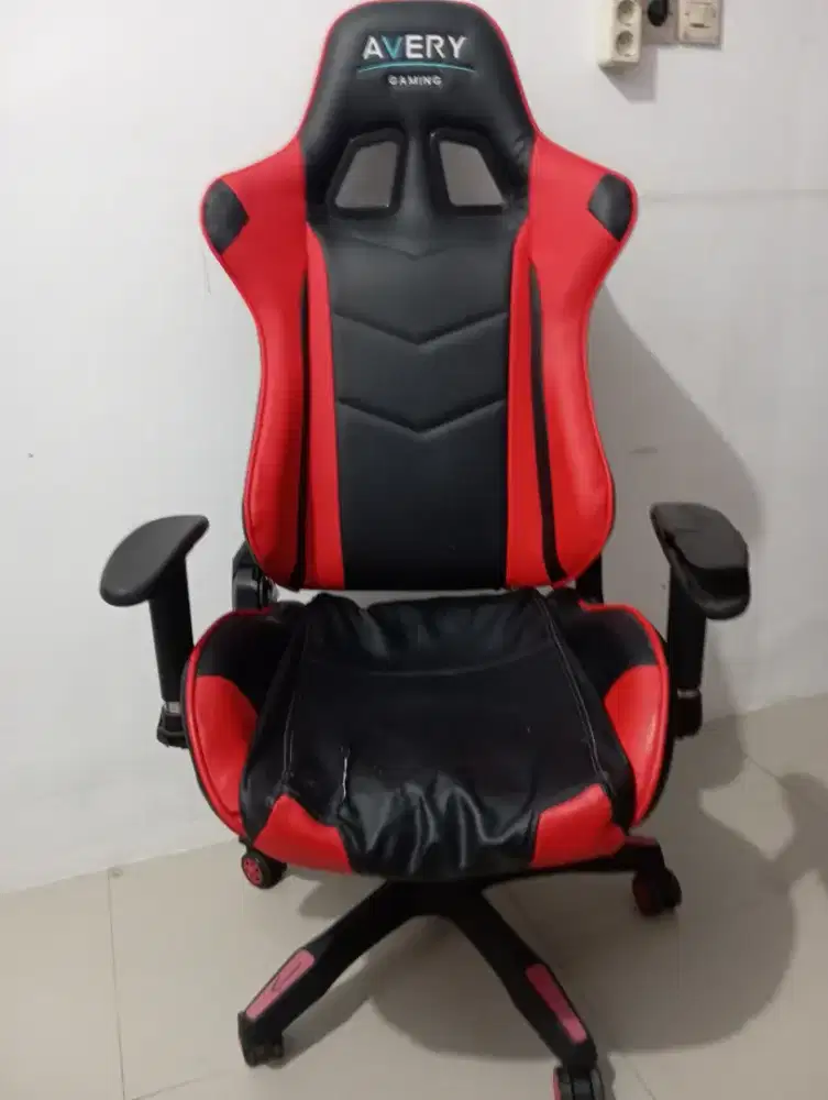 Avery Kursi Gaming