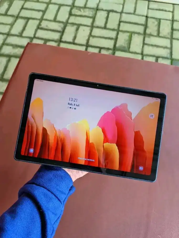 Tablet samsung A7 ram 3.32 gb ori sein