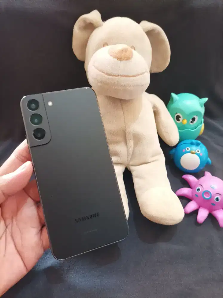 Samsung Galaxy S22+ 5G 8/256GB (MINUS GARIS)