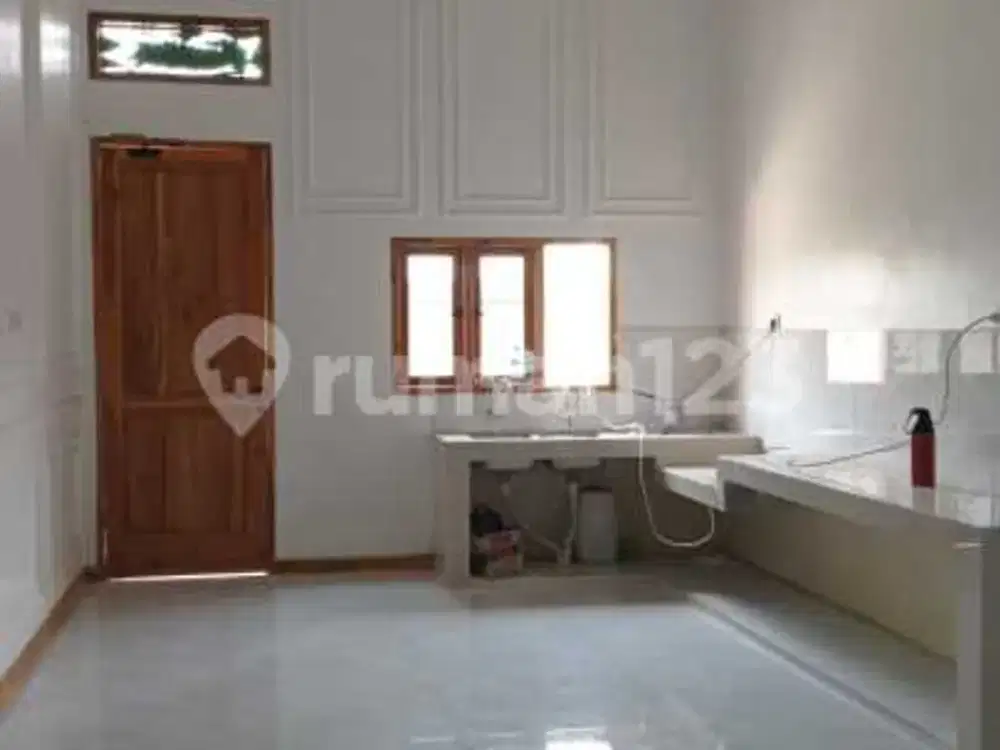 Rumah, 2 Lantai, Sertifikat & IMB On Hand, di Taktakan