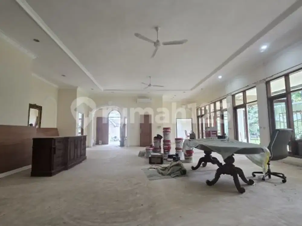 Rumah/Kantor/Ruang Usaha, 1 Lantai, di Ampera