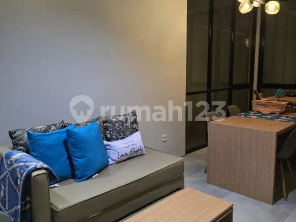 Disewa dan Jull Rumah Cantiikfull Furnished Siap Huni di Grandwisata Cluster Oa