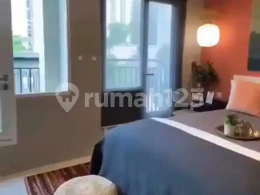 Dijual Unit 1 Bedroom Semi Furnished Apartemen Podomoro Golf View