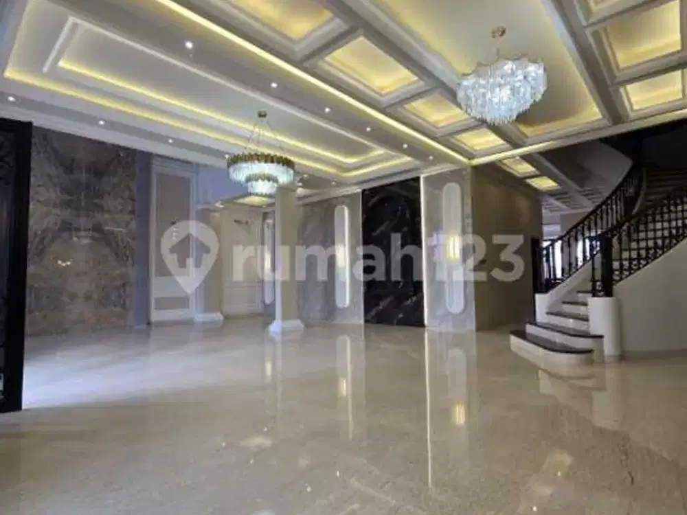 Siap Huni, Rumah Modern Classic, 3.5 Lantai, Bebas Banjir