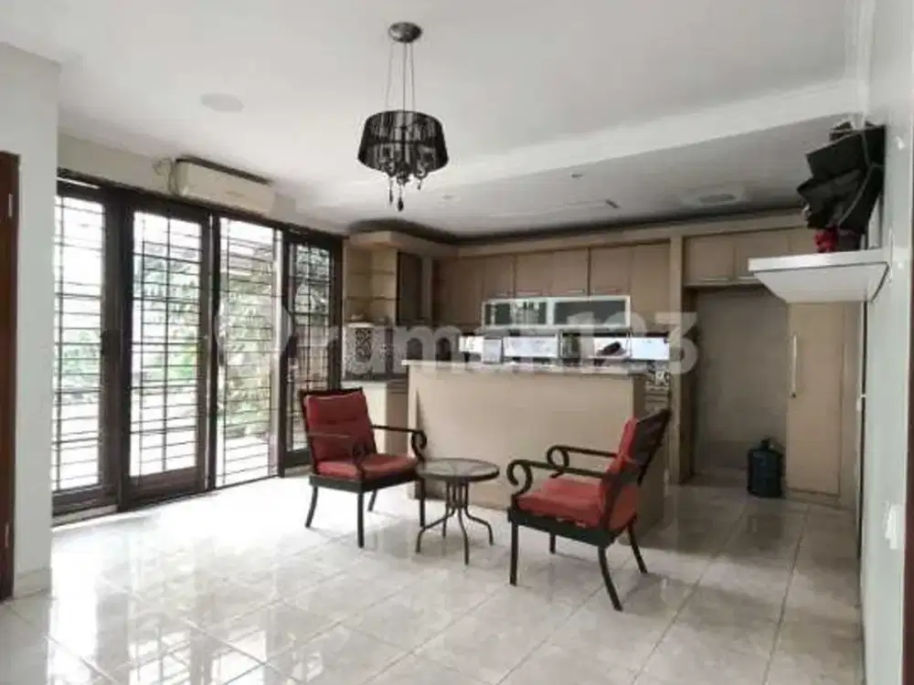 Dijual Cepat Rumah (Bentuk Ngantong) di Taman Hokkaido - Lippo Karawaci