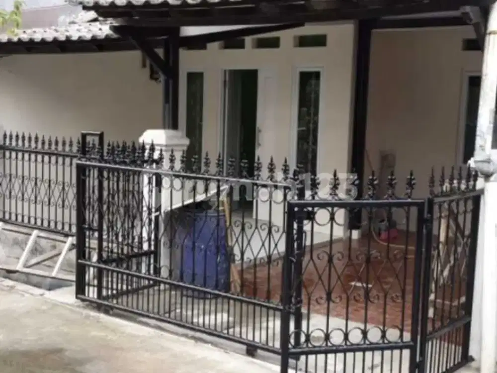 Dijual Rumah Lokasi Depok Perum Griya Lembah Abadi - Akses Strategis