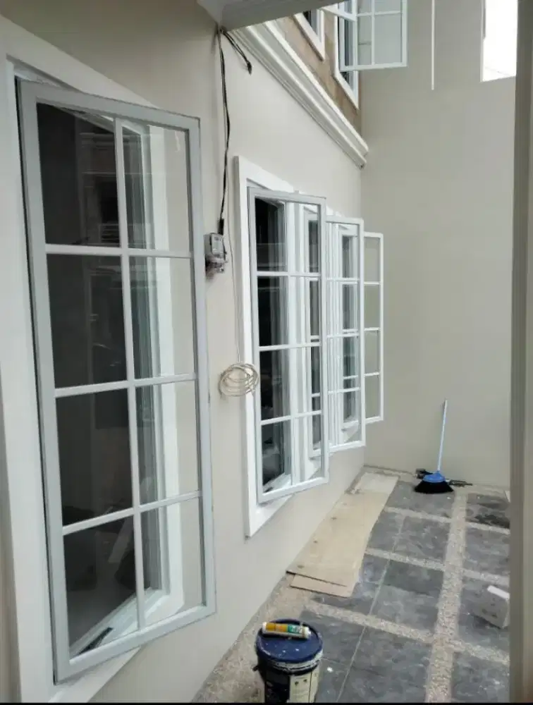 jendela aluminium