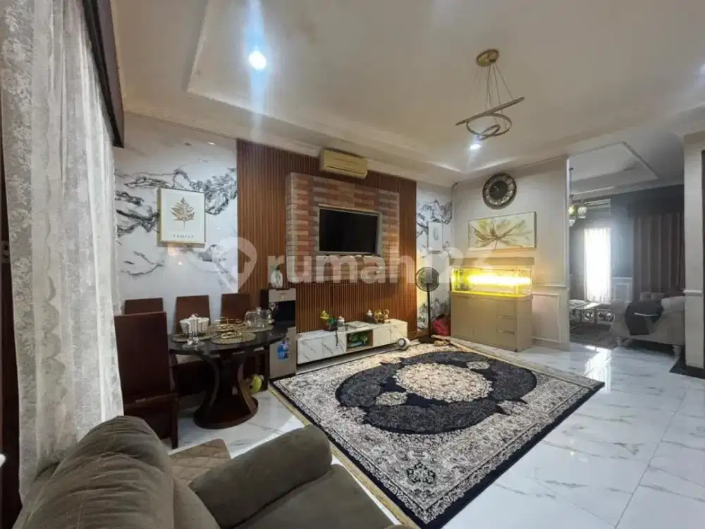 Dijual Rumah Mewah Full Furnished - Kelapa Dua, Karawaci