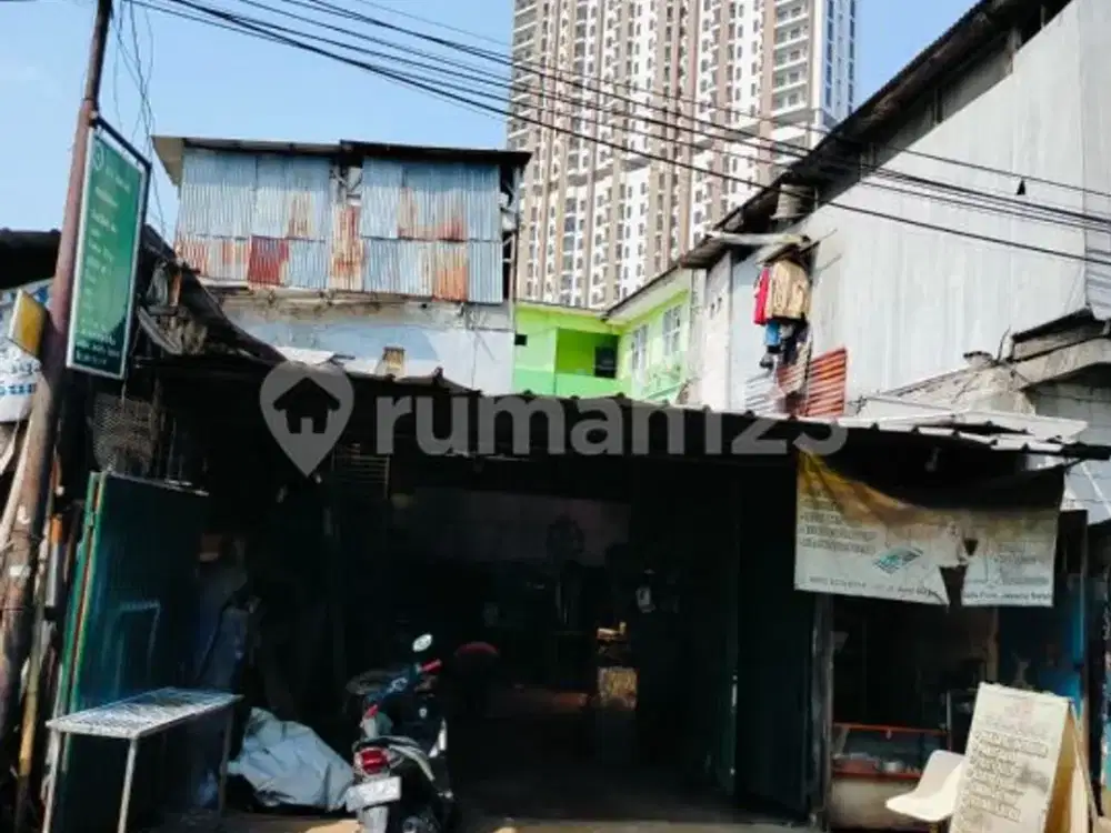 Tanah, Dekat Akses Transjakarta, di Pasar Minggu