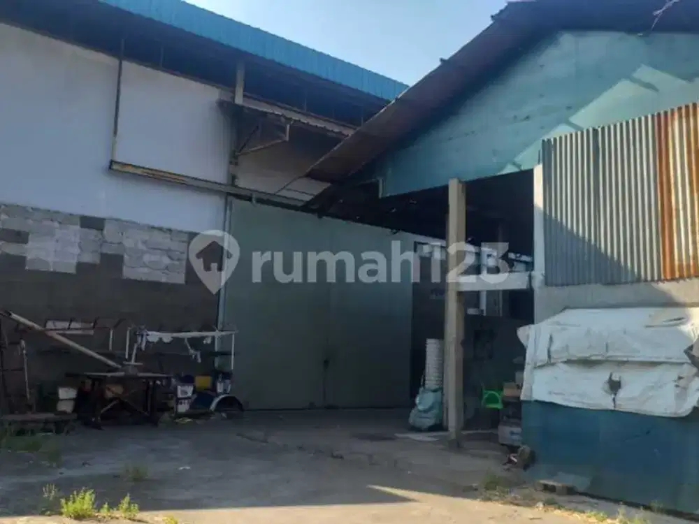Bangunan (Rumah & Gudang) & Tanah Ex Bengkel Mobil , By Pass Jatinegara, Jakarta Timur