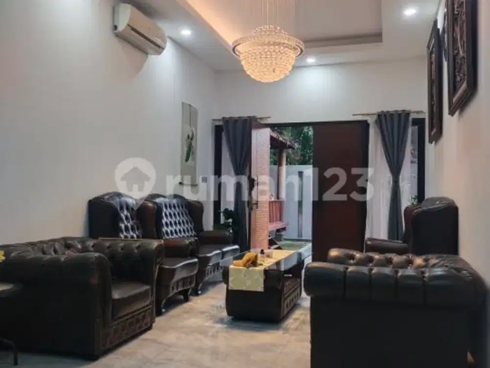 Dijual Rumah Mewah Semi Furnished Komplek Bulog - Jatiwarna Bekasi