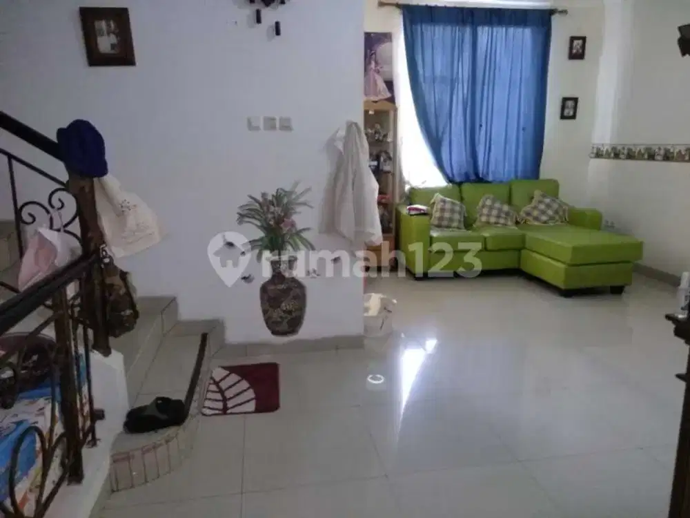 Disewakan Rumah Mewah Furnished di Mediterania Boulevard Pik, Cluster Venice