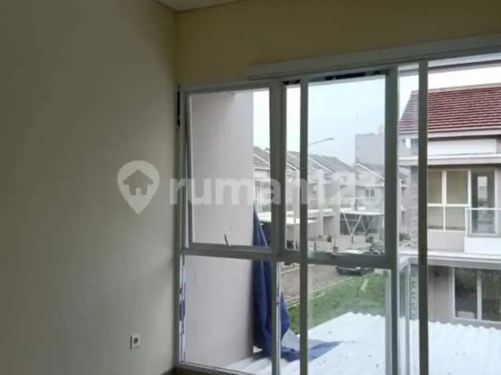 Rumah 2 Lantai Palm Blossom Sebrang Lotte Mart Taman Surya