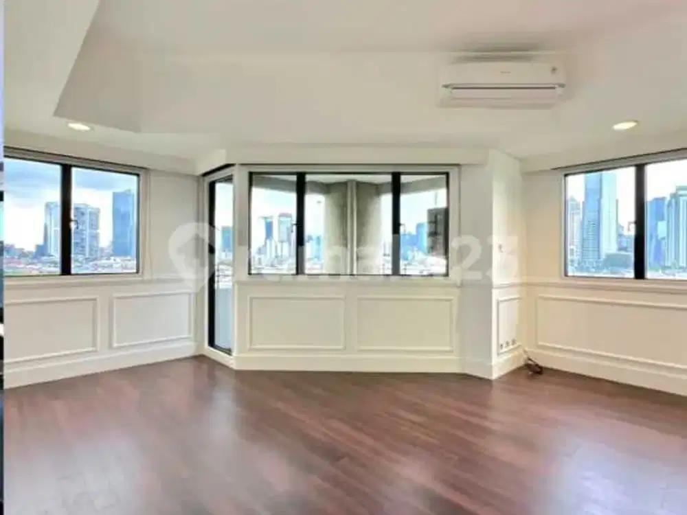 Dijual Apartment Setiabudi, 3 BR Bagus Semi Furnished View City (Sudirman)Jakarta Selatan