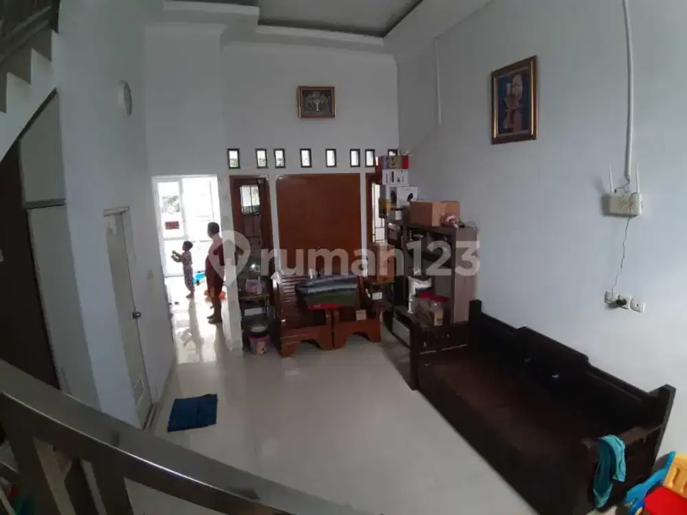 Rumah 3 Lantai Dekat Stasiun KRL Commuter Line, Tambun Selatan, Bekasi
