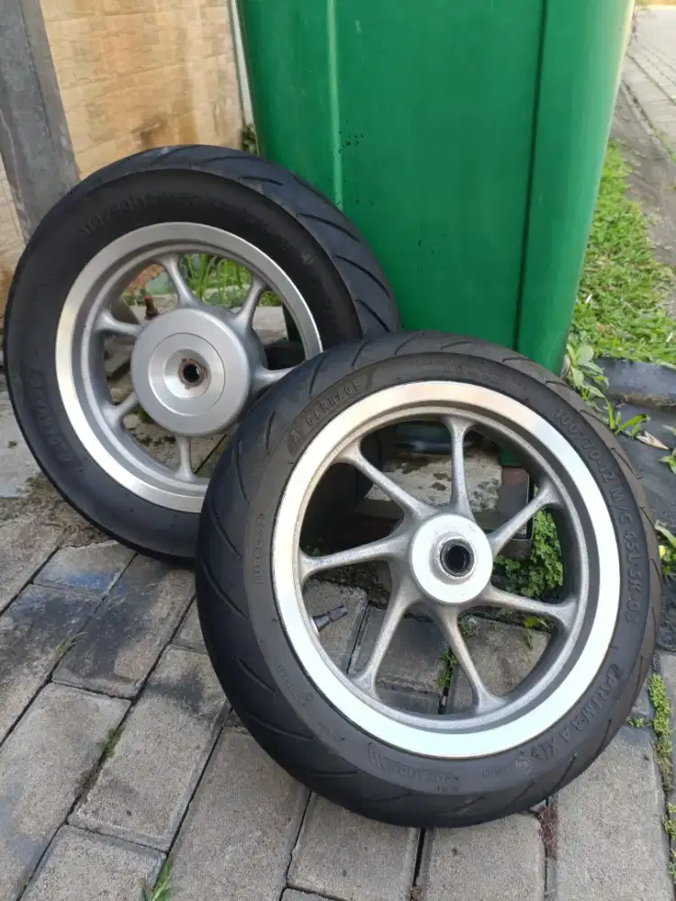 Velk scoopy ring 12