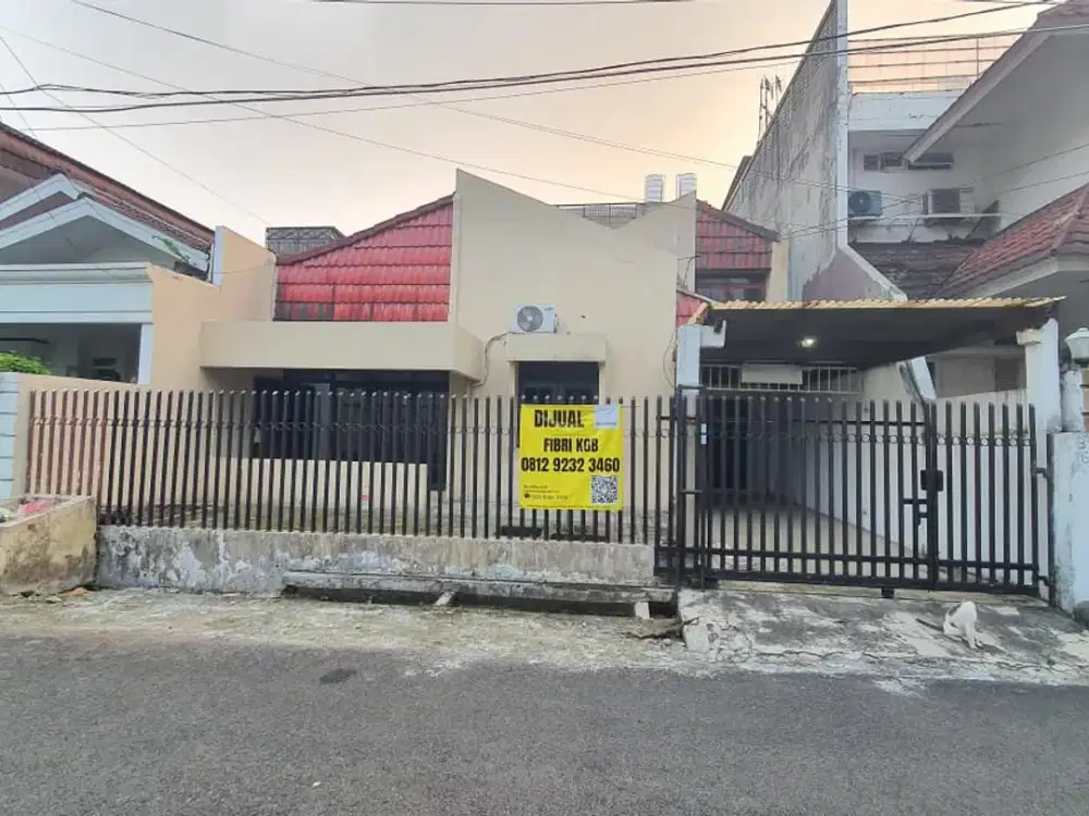 For Sale! Rumah Keluarga Lokasi Strategis di Pancoran – Jaksel