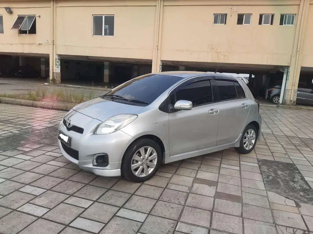 Toyota Yaris 2012 Bensin