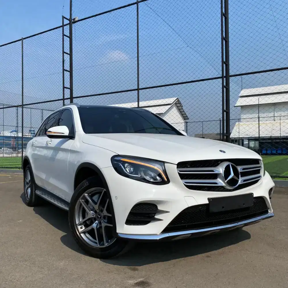 Mercedes Benz GLC 200 / GLC200 AMG 2019 Putih Panoramic