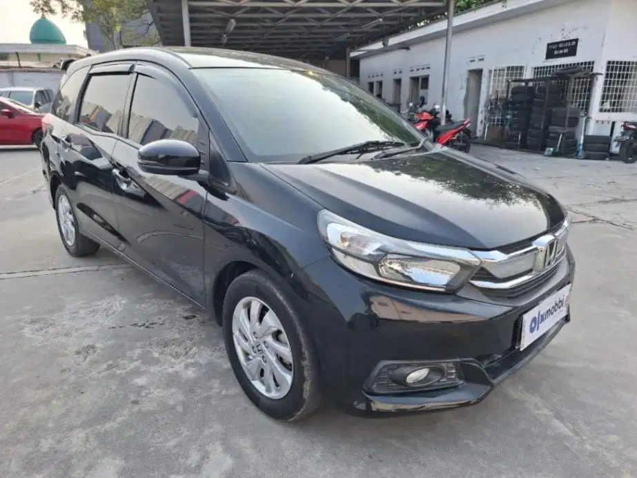 DP MURAH Honda Mobilio 1.5 E Bensin-MT 2017  CAGCD