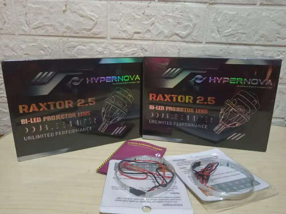 Lampu LED rektor 2.5 projector lens merek hypernova mobil/motor