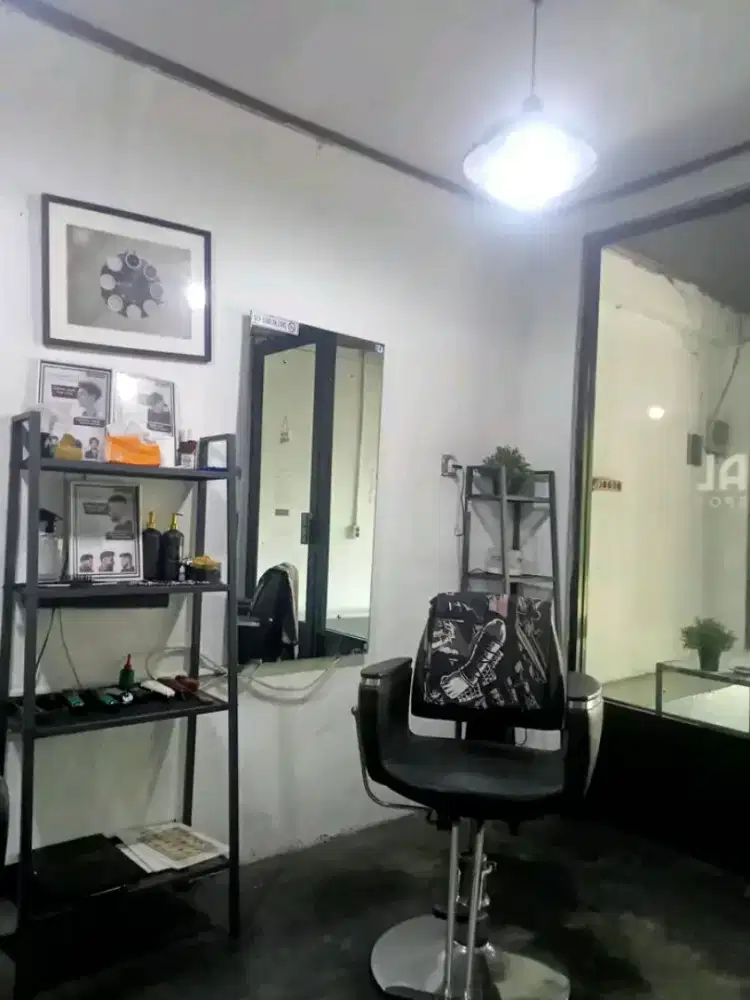 Lowongan Kerja Salon
