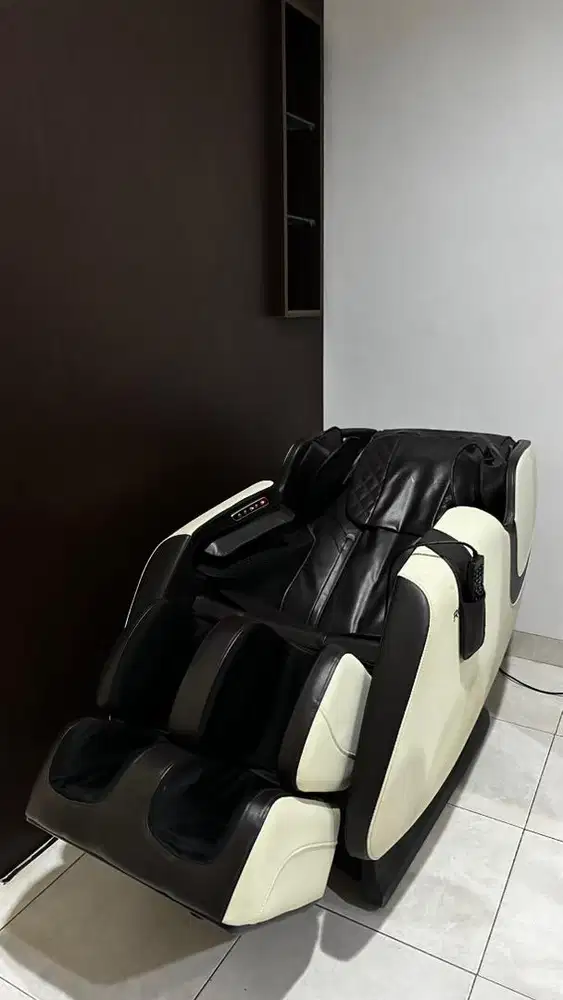 KURSI PIJAT ROVOS R301 - SECOND LIKE NEW | JARANG PAKAI | NO MINUS