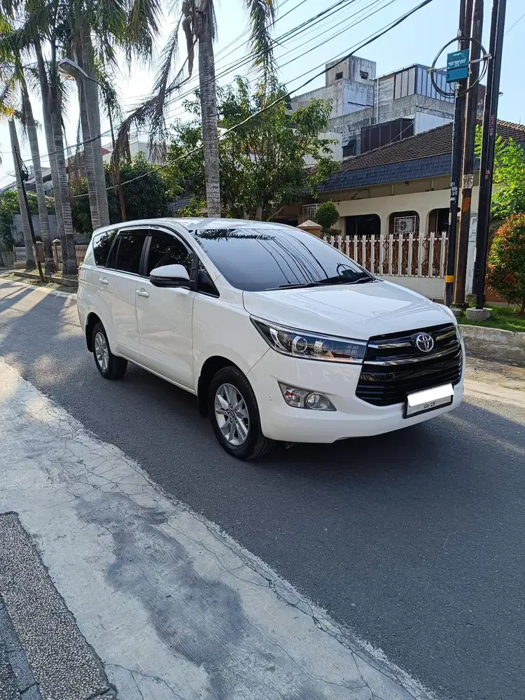 Innova Reborn 2.4 V matic solar 2019