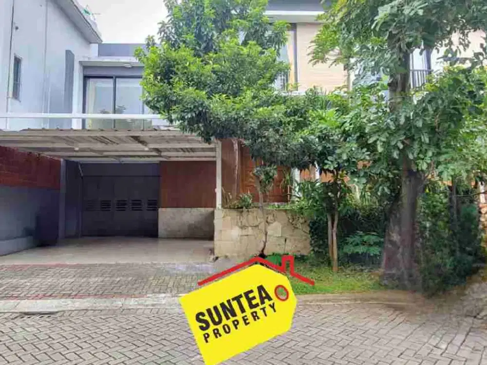 Rumah kebayoran Symphony SDH renov atap terang siapnhuni tinggal 1 unit yg terbaik.