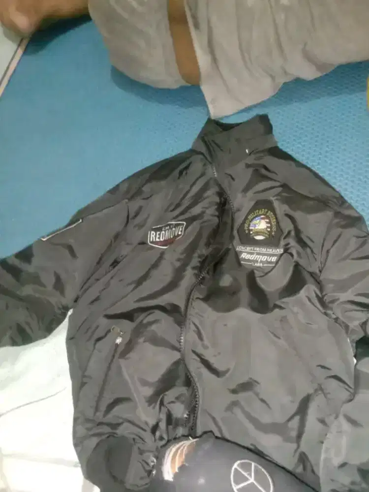 Dijual jaket bolak balik masih bagus