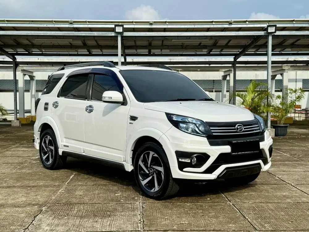 Daihatsu Terios R adventure 2016