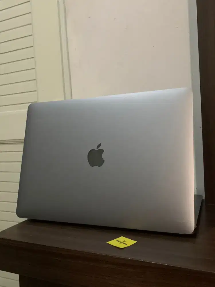 MacBook Pro 2017 8/256