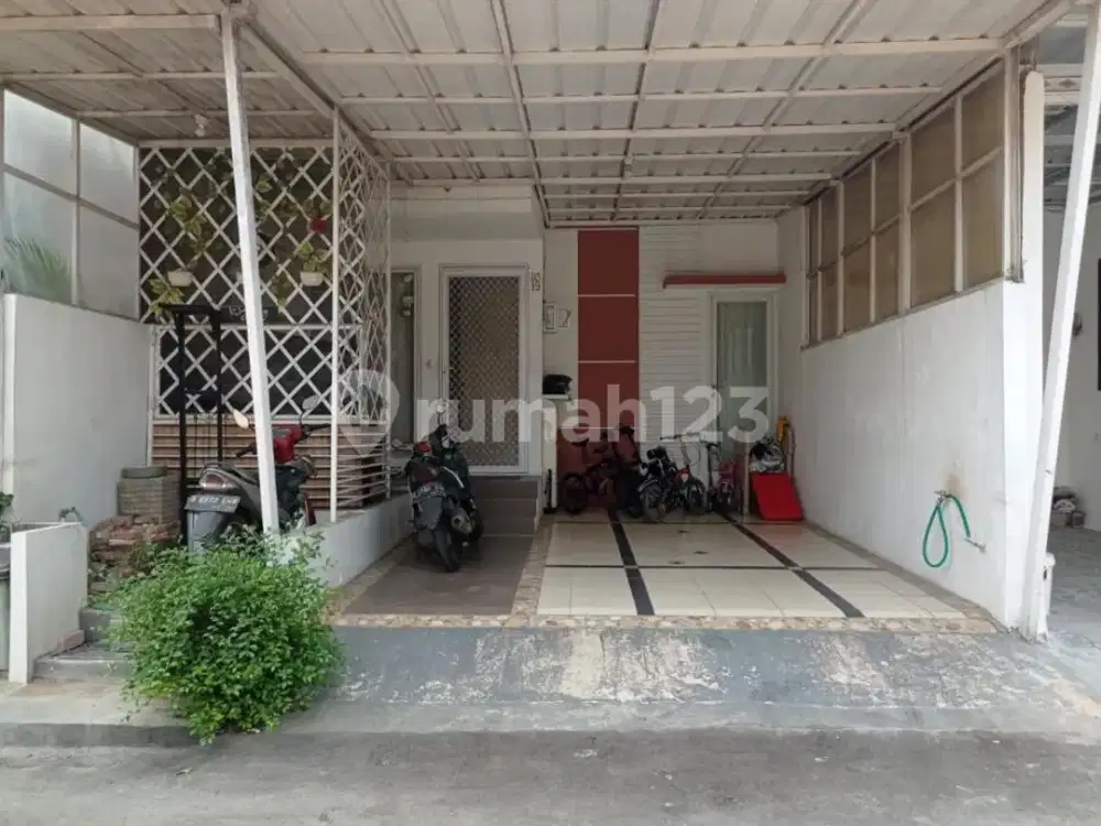 Rumah 2 Lantai Di Cluster Alamanda Gdc, Harga Terjangkau