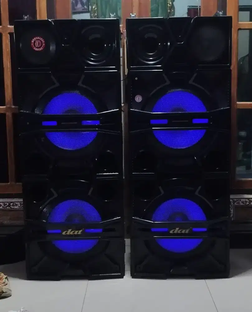 Dat speaker aktif 18 inchi