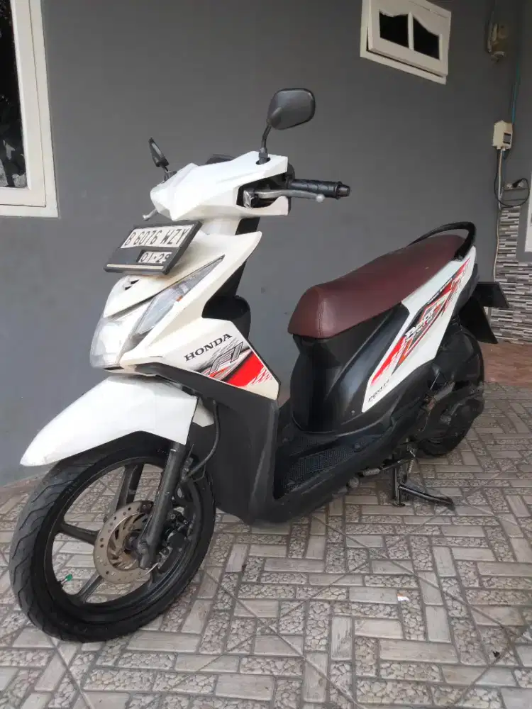 Honda Beat FI tahun 2013 siap pakai