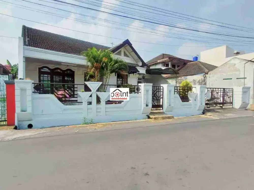 Rumah Luas Cocok Untuk Kantor dan R. Usaha di Gonilan dekat UMS