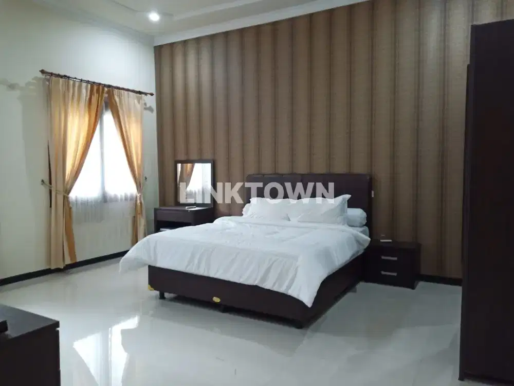 Disewakan Rumah Dikawasan Elite Pakuwon Indah