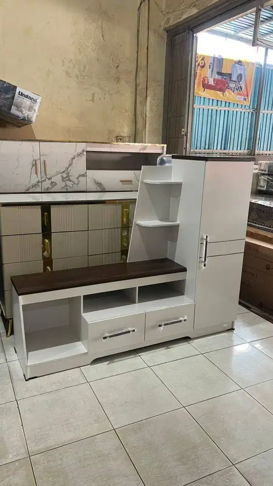 Buffet Rak TV Lemari Samping