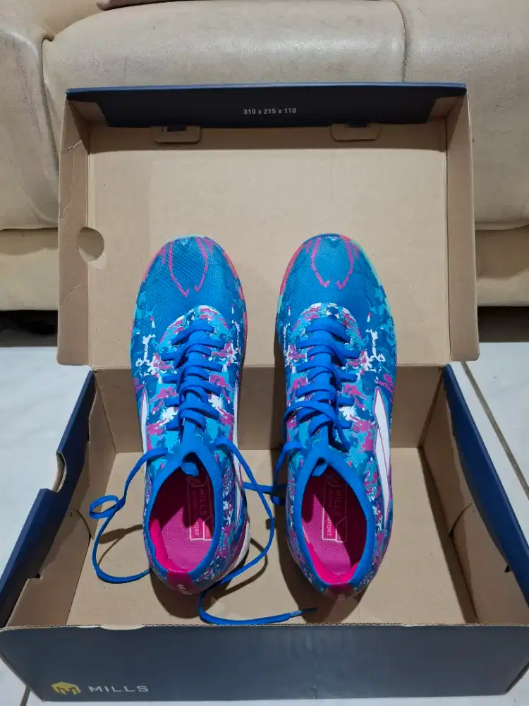 Sepatu Futsal / Minisoccer
Merk Mills Xyclops Kaldera (Like New)