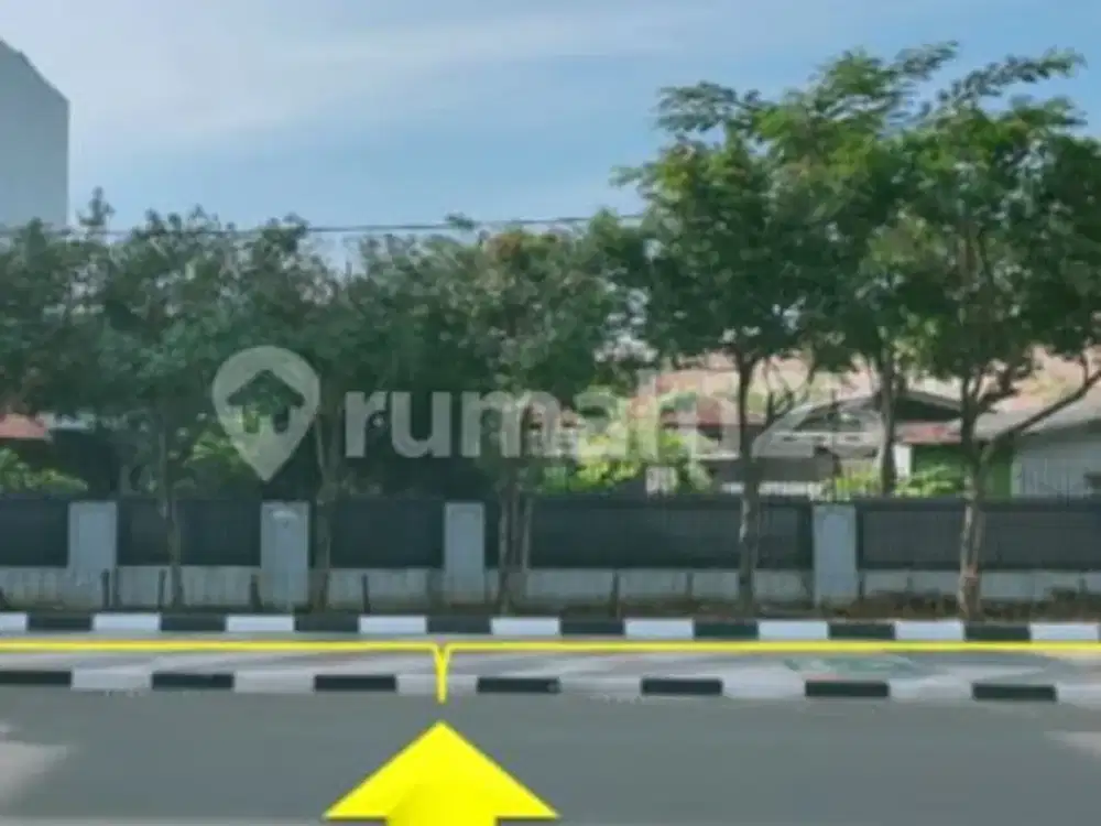 Rumah Hitung Tanah yang Luas di Margonda Raya Depok