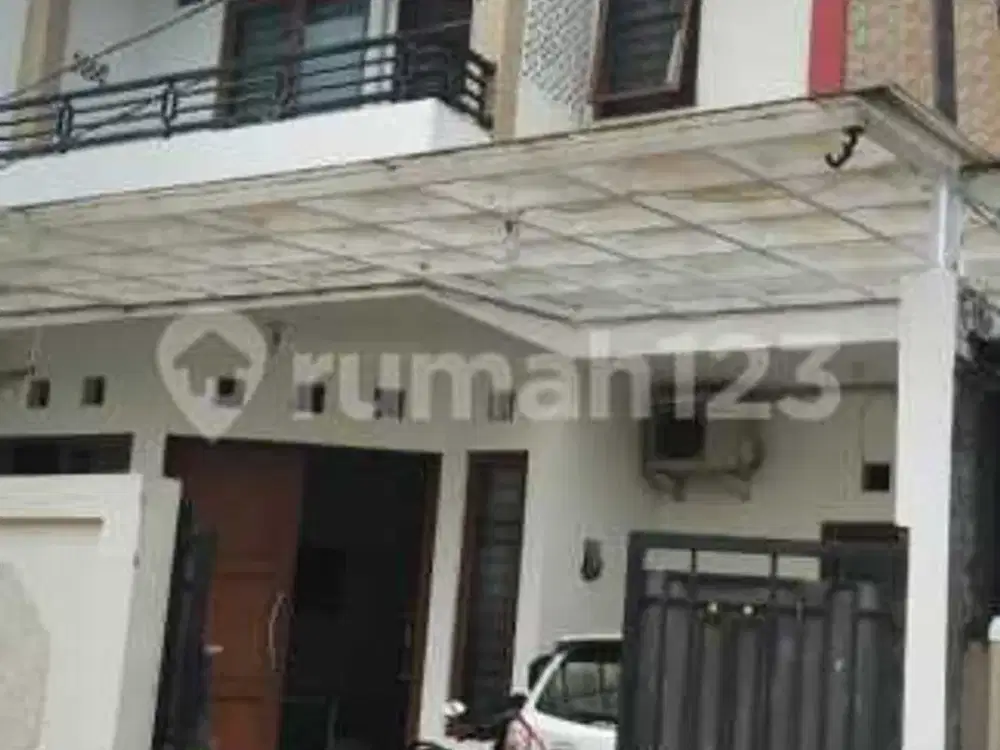 Rumah di Kavling Iip di Jl. Kalimulya Depok