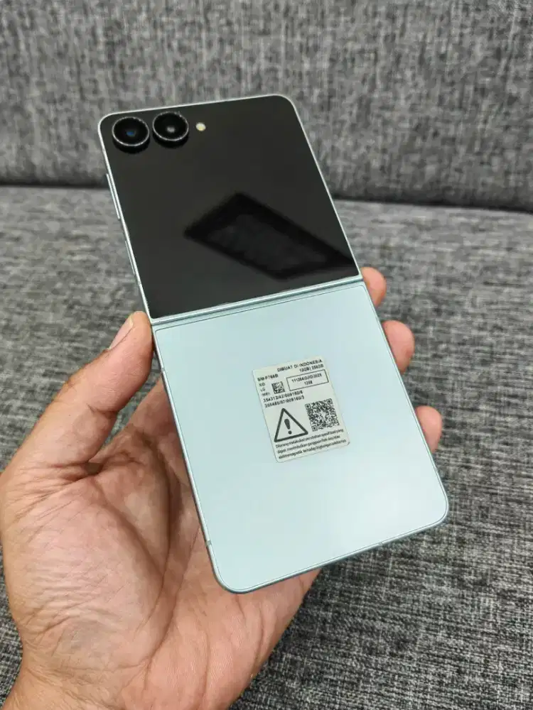Z flip 7 256 ijo tosca