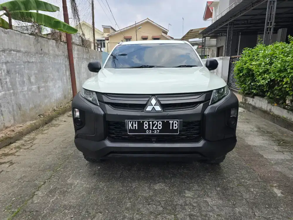 Mitsubishi All New Triton HDX 4x4 thn 2021 pemakaian 2022