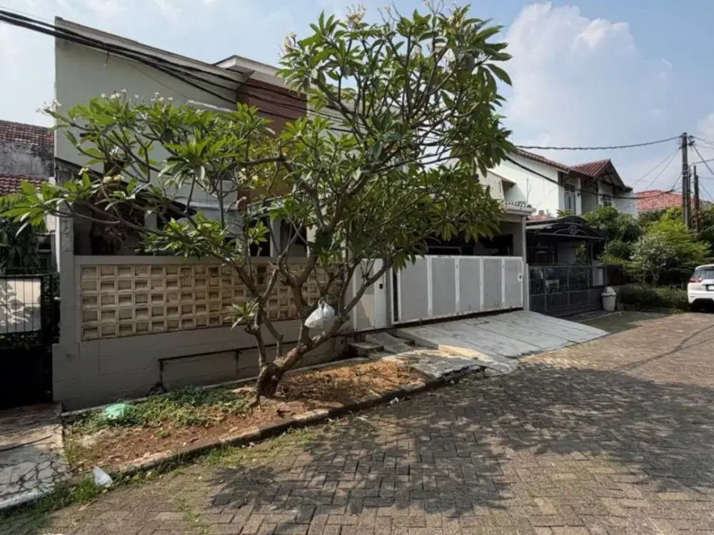 Jual Rumah SHM di Eramas 2000 Pulo Gebang 6 Kamar Tidur Carport 2 Mobil