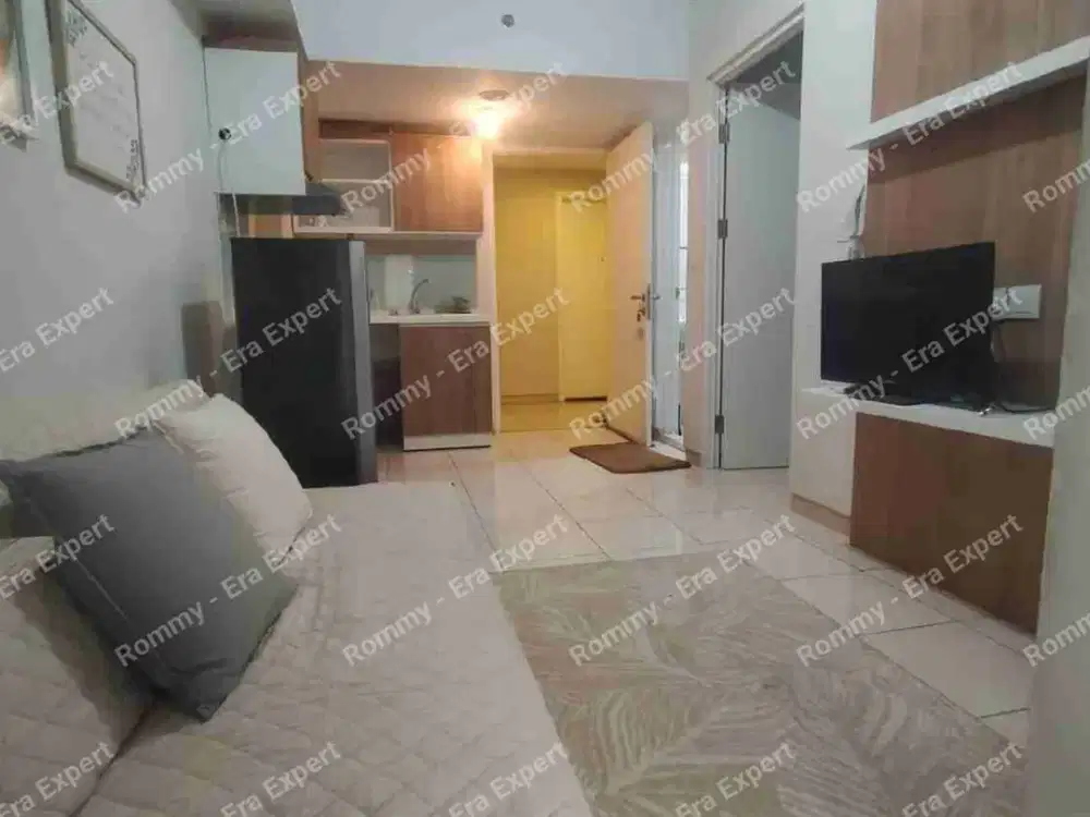 Disewakan Apartemen Springlake Summarecon Bekasi 2 Kamar Tidur Full Furnish Bagus view Kolam Renang
